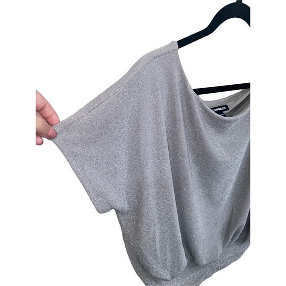 New Express Metallic Silver Short Sleeve Top L - Picture 5 of 9